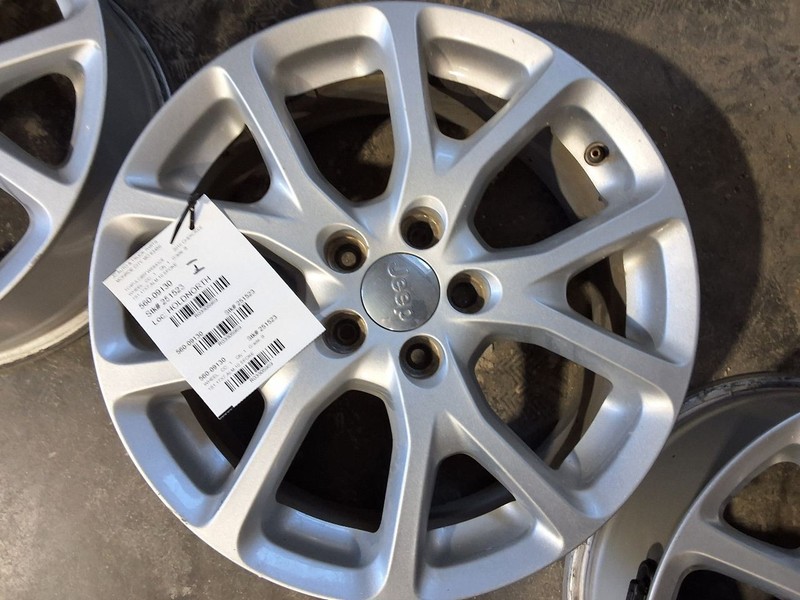 2014-2018 Jeep Cherokee Wheel Rim 17x7 Aluminum Silver