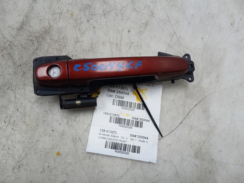 01-07 TOYOTA HIGHLANDER FRONT DRIVER LEFT EXTERIOR DOOR HANDLE