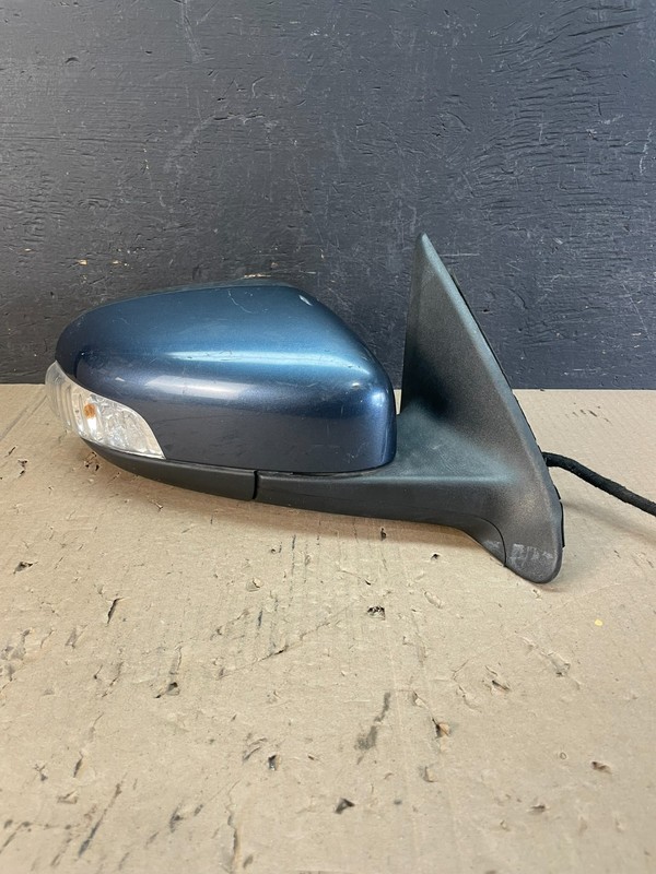 2007 to 2011 Volvo S80 Right PassengerRH Side View Door Mirror OEM AE0732 DW