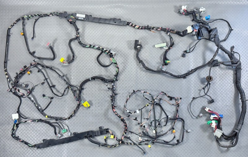 ✅ 2015 RAM 1500 Classic 3.6L V6 / 5.7L V8 CREW CAB OEM BODY WIRING HARNESS Mopar