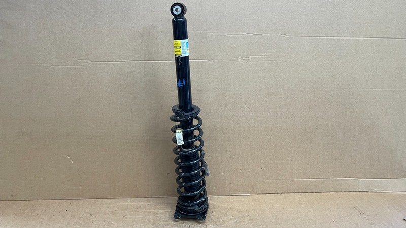 2012-2016 TESLA MODEL S REAR LEFT OR RIGHT COIL SPRING SHOCK STRUT RWD OEM