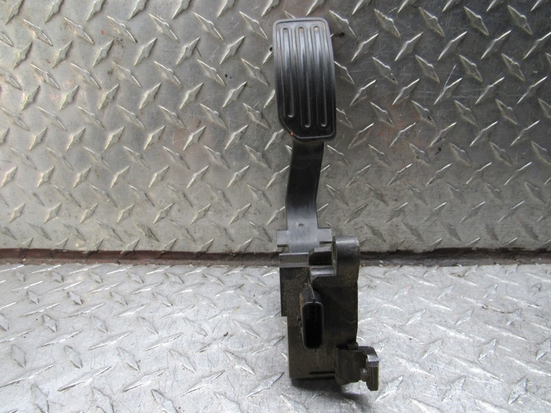 2014 NISSAN SENTRA SV ACCELERATOR GAS PEDAL 180023RA0B