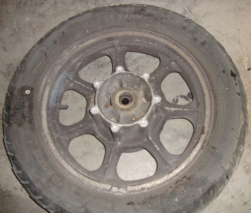 1981 Kawasaki KZ750 KZ 750 H KZ750H Rear Back Wheel Rim Tire 90-16 16"