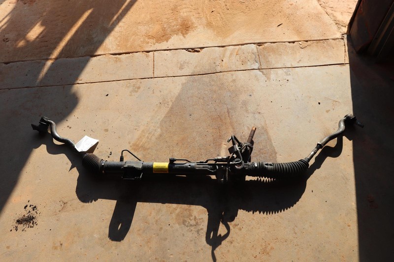 2014-2015 DODGE DURANGO 5.7L R/T POWER STEERING GEAR RACK AND PINION OEM