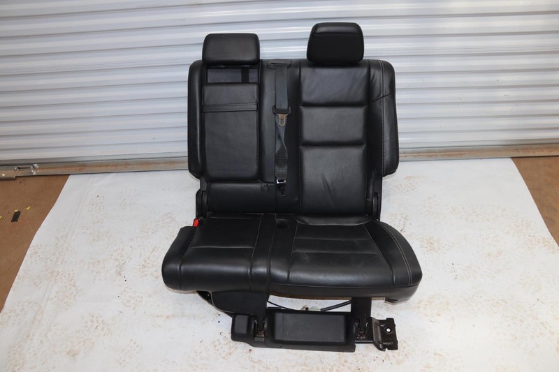 2011-2022 JEEP GRAND CHEROKEE REAR LEFT SIDE SEAT COMPLETE LEATHER BLACK OEM