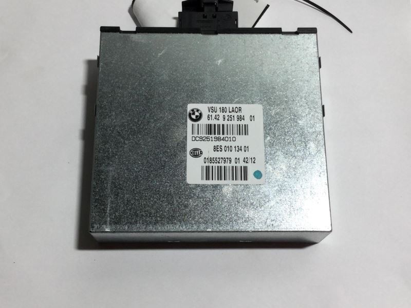 925198401 DC CONVERTER TRUNK MOUNTED FITS 13-16 BMW 320i 328i 20446