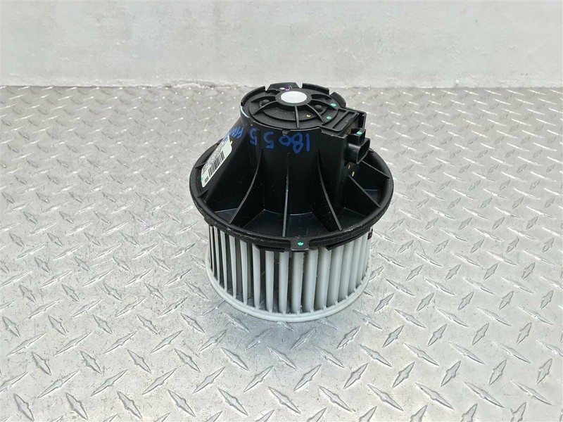 03-09 HUMMER H2 TAHOE YUKON FRONT BLOWER MOTOR OEM 615-00645