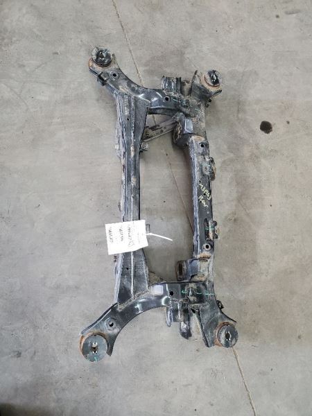 Crossmember/K-Frame Rear AWD Fits 16-20 SORENTO 272743