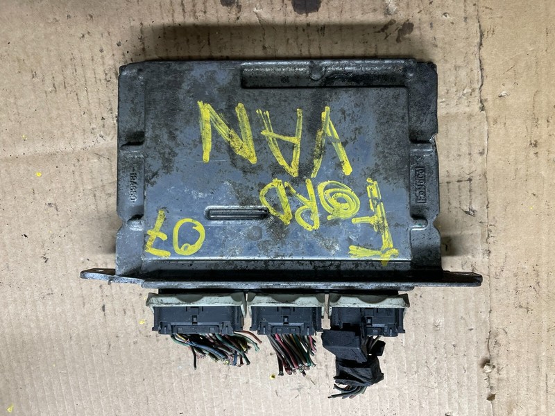 2007 to 2008 Ford E150 Computer Engine ECM 7C2A-12A650-BBA N4935 OEM DG