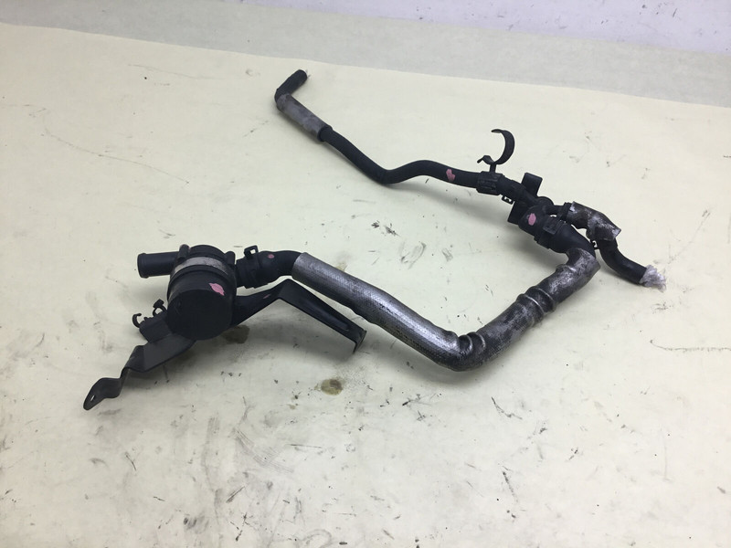 13-18 Bentley Flying Spur W12 Auxiliary Water Pump W/ Hose Pipe Tube Bracket |:Y