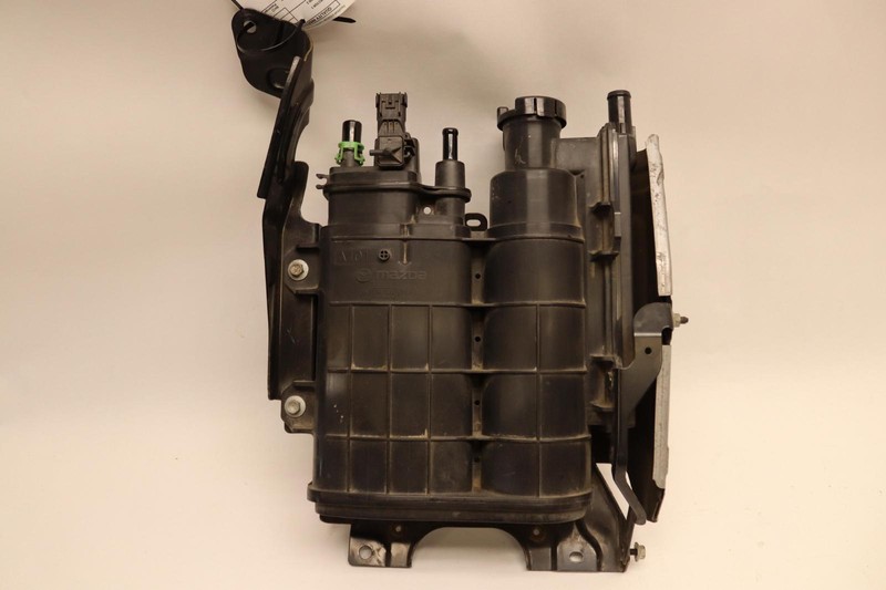 2017-2020 FIAT 124 SPIDER FUEL EMISSION EVAPORATOR CHARCOAL VAPOR CANISTER OEM