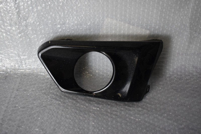 Nissan Altima Right Front Passenger Side Fog Light Bezel 2019-2021 622566CA0B
