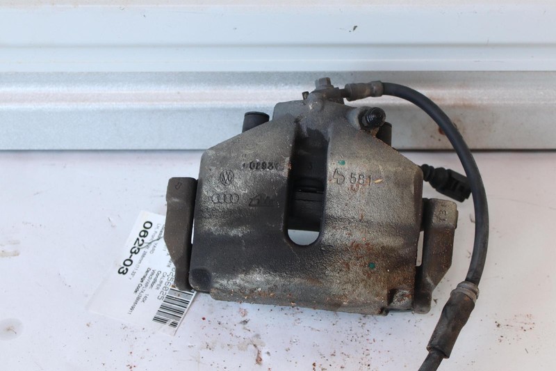 2005-2018 VOLKSWAGEN JETTA SW FRONT LEFT DRIVER BRAKE CALIPER 11.33" ROTOR OEM