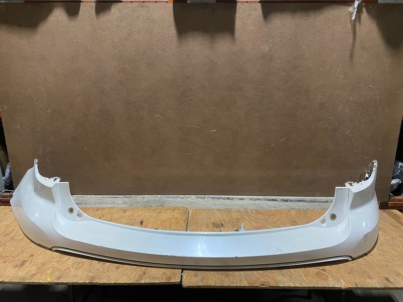 2011 to 2015 Ford Explorer Rear Upper Bumper Cover U0094 PS