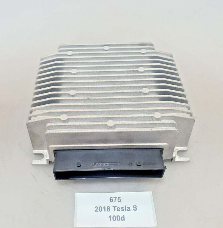 ✅ 2012-2020 OEM Tesla Model S Premium Sound System External Audio Amplifier