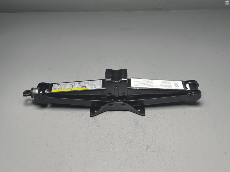 2018-2024 VOLKSWAGEN TIGUAN EMERGENCY SPARE WHEEL TIRE SCISSOR JACK OEM