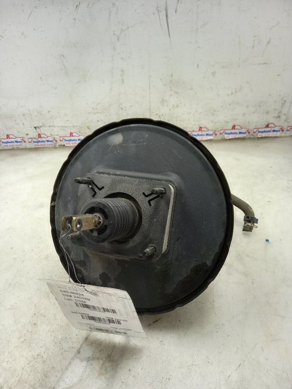 Power Brake Booster Extended Cab Excluding Prerunner Fits 01-04 TACOMA 540679