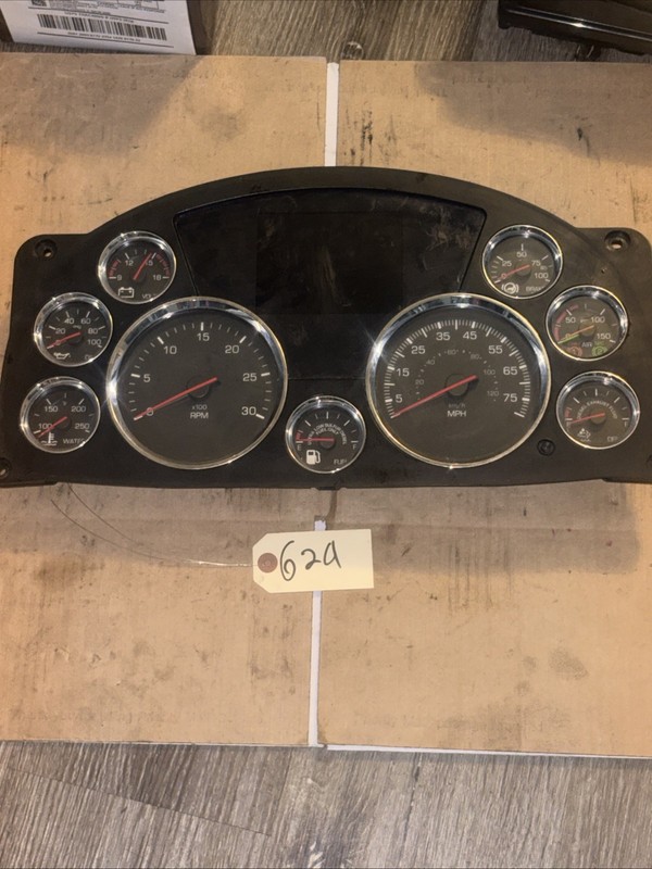 KENWORTH SPEEDOMETER INSTRUMENT CLUSTERQ43-1133-1-1-104