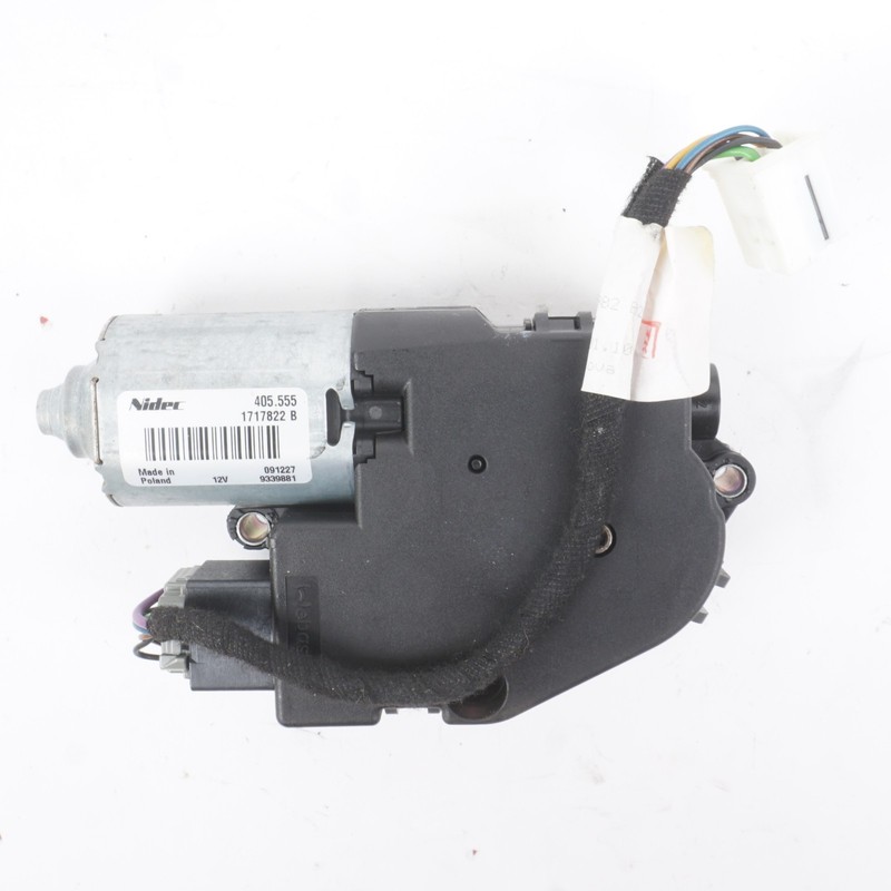 08-14 Mercedes-Benz C300 Sunroof Moon Roof Motor Unit1717822B OEM