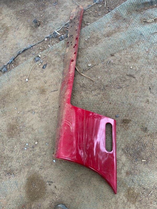 92-94 Eclipse Laser 1G 1GB LH DRIVER SIDE RED LOWER ROCKER MOULDING SIDESKIRT