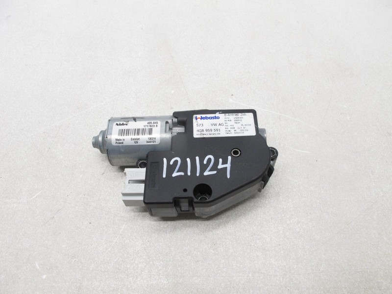 12-18 AUDI 4G A7 S7 A6 S6 SEDAN SUN ROOF MOONROOF MOTOR REGULATOR OEM 121124