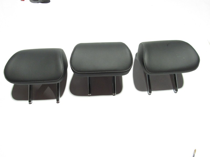 Genesis G70 2020 Rear Right Left Center Seat Headrest Set 3 PCS 19-24 ;@1