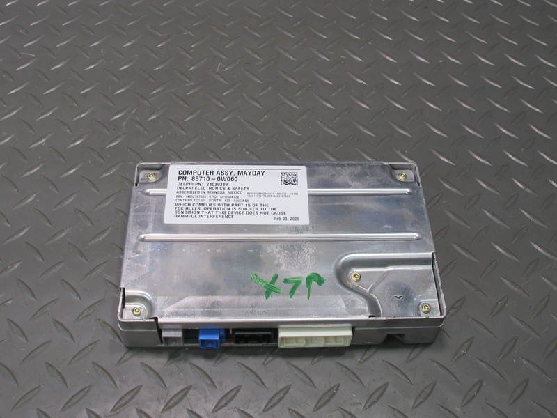 2005-2007 LEXUS UZJ100L LX470 TELEPHONE MAYDAY COMPUTER CONTROL MODULE