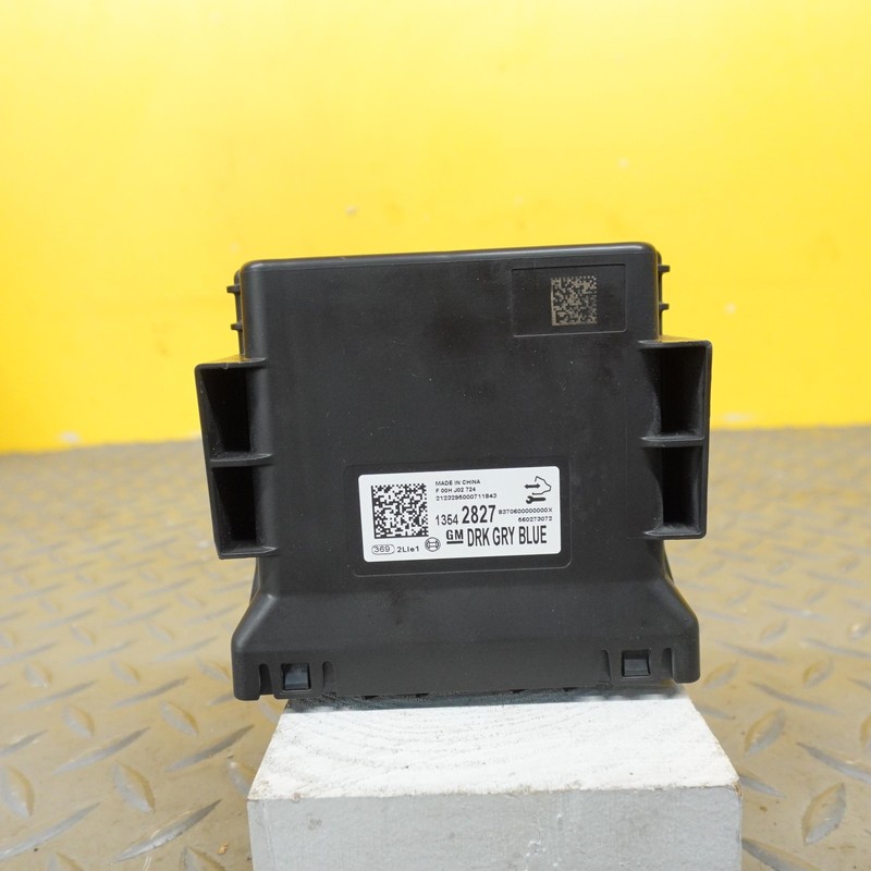 2020-2025 BUICK ENCORE GX SERIAL DATA GATEWAY CONTROL MODULE UNIT OEM 13542827