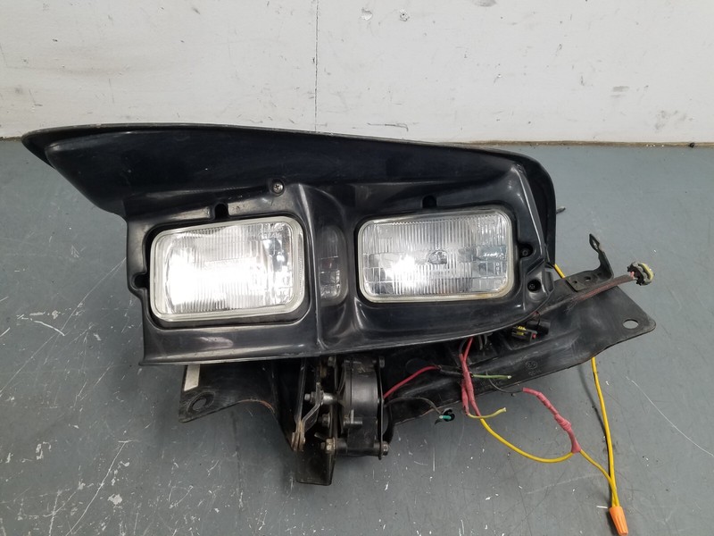 2000 Pontiac Trans Am WS6 Left Driver Head Light #9837 V10