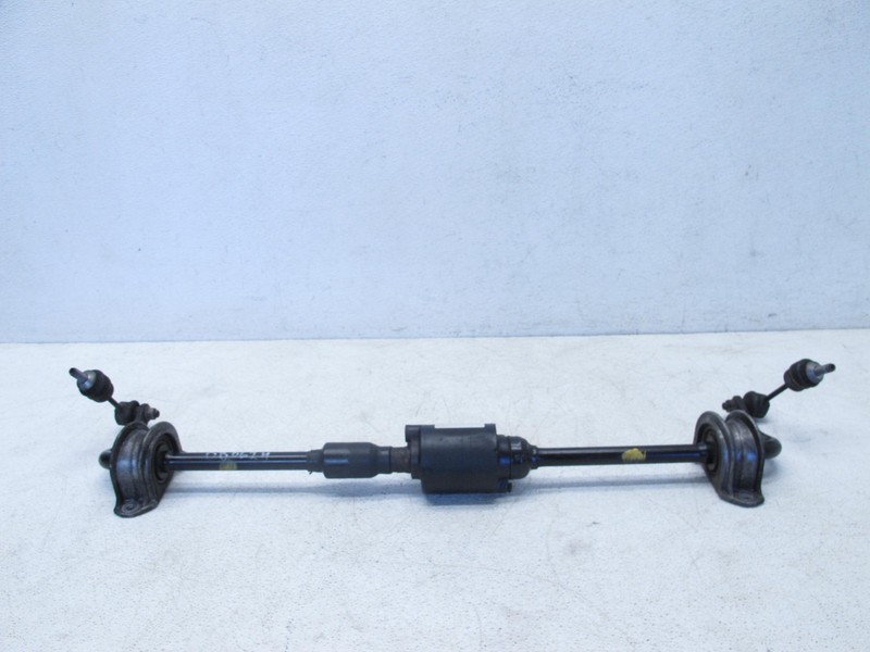 04-10 BMW E63 E64 650i 645Ci 528i DYNAMIC DRIVE STABILIZER BAR REAR OEM 080624