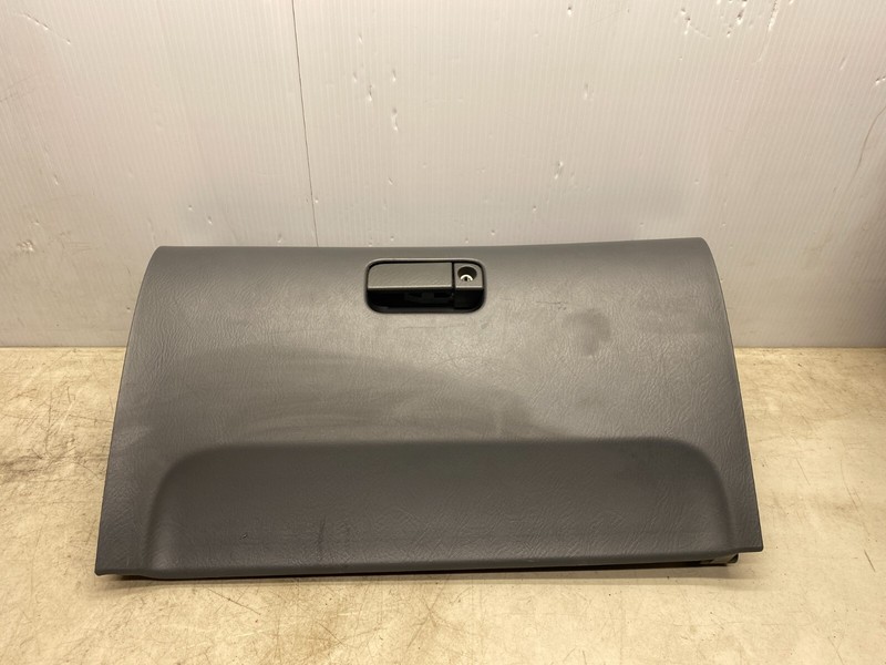 2003-2005 HONDA PILOT GLOVE BOX COMPARTMENT DOOR GRAY OEM