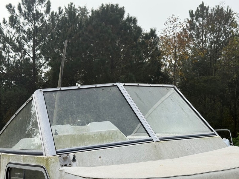 COMPLETE USED WINDSHIED 1995 AQUA SPORT 245 EXPLORER GLASS WINDSHIELDS