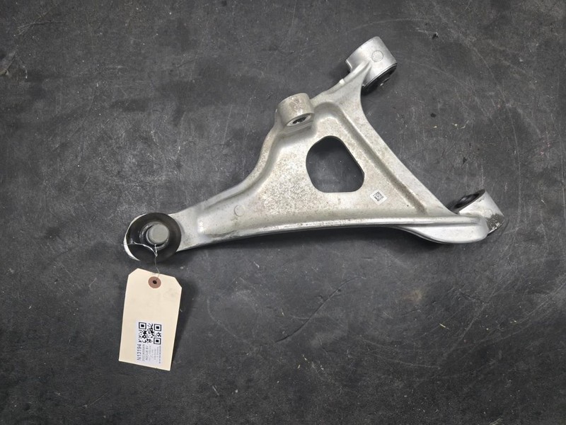 Rear Right Upper Control Arm 2022 Nissan Rogue 55501-6RR0B 2021 2023 2024 2025