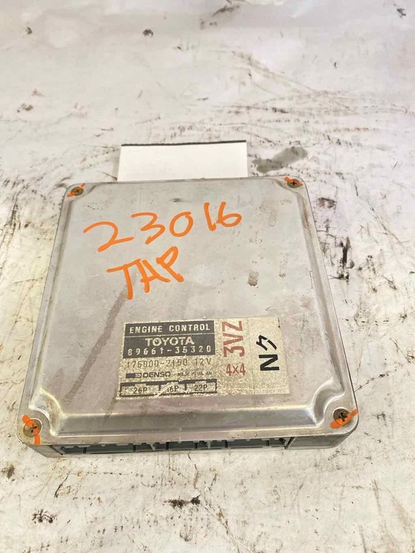 89661-35320 TOYOTA 4RUNNER 90