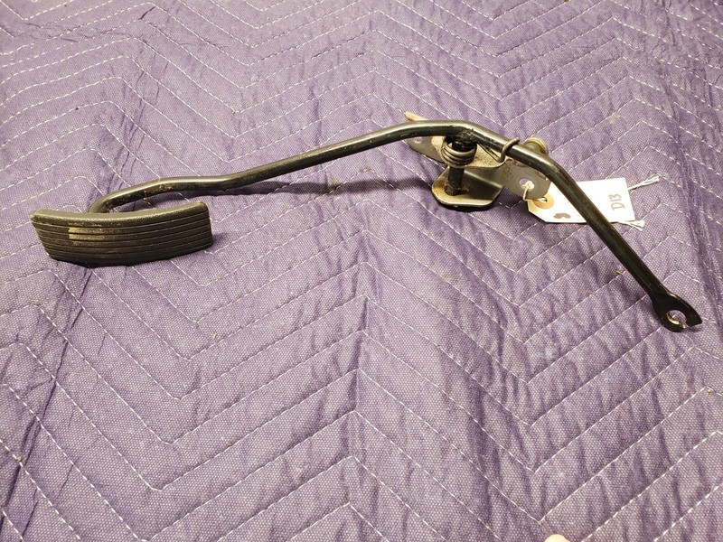 2001 Mitsubishi Montero Sport A/T Accelerator Throttle Gas Foot Pedal Pad Lever