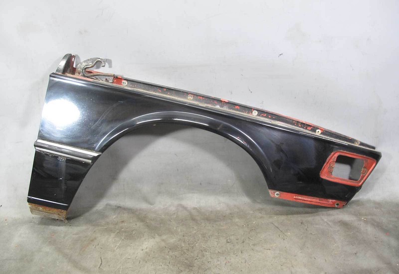 1975-1981 BMW E12 5-Series Right Front Fender Quarter Panel Black 528i 530i OEM