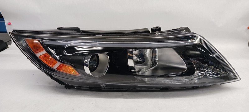 14-'15 KIA OPTIMA Right passenger headlight 2.4L halogen OEM Grade B
