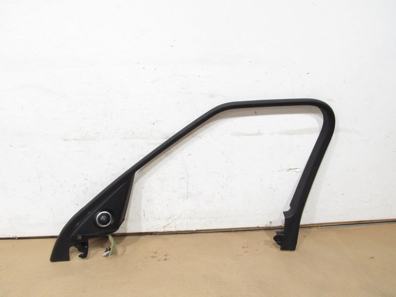17-22 Land Range Rover Sport 2018 L494 Front Right Door Window Frame Cover Trim;