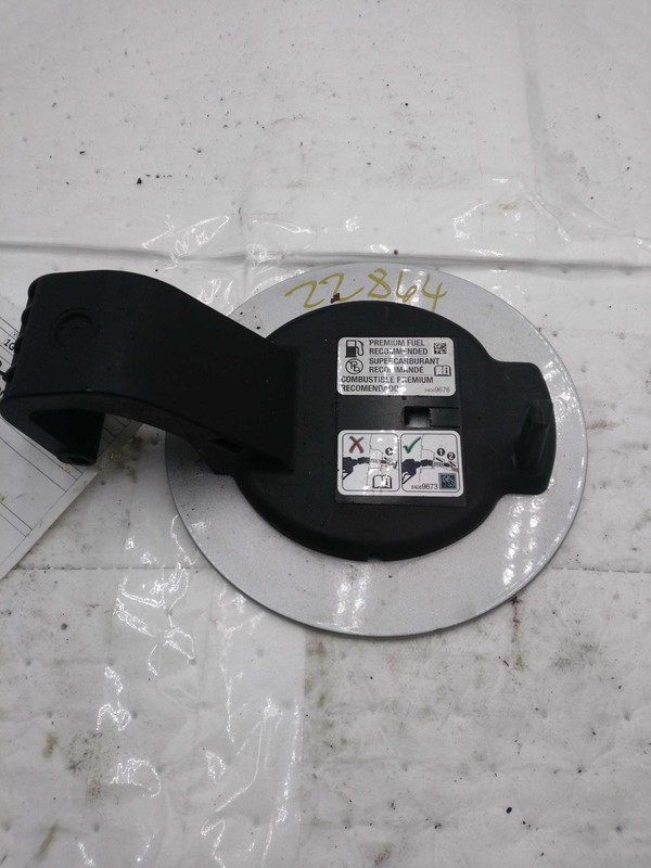 2018 Chevrolet Camaro Fuel Filler Door Silver Used OEM Part 4570576 99000mi