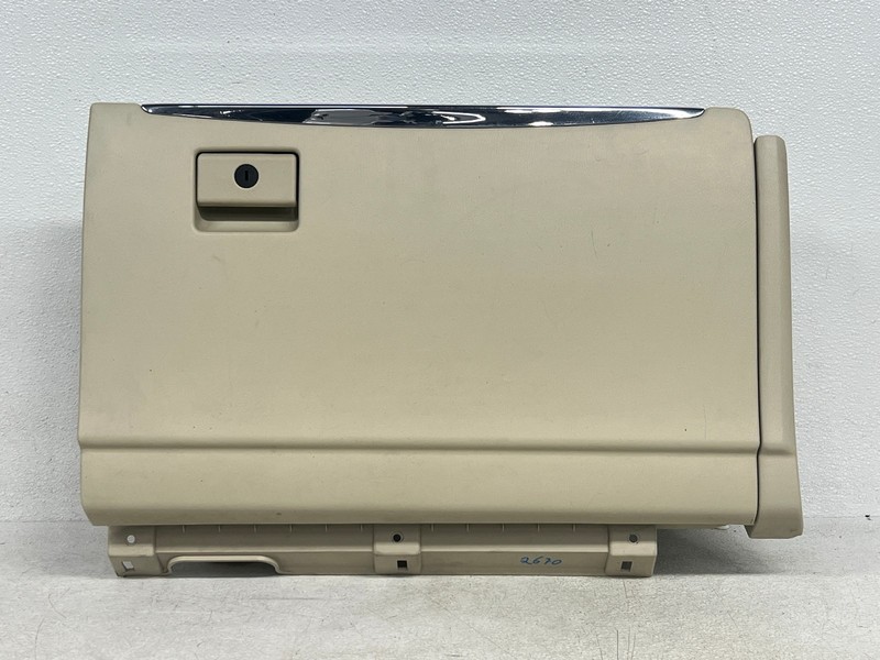 ⭐2011-2021 INFINITI QX56 QX80 DASH GLOVE BOX STORAGE COMPARTMENT OEM LOT2670