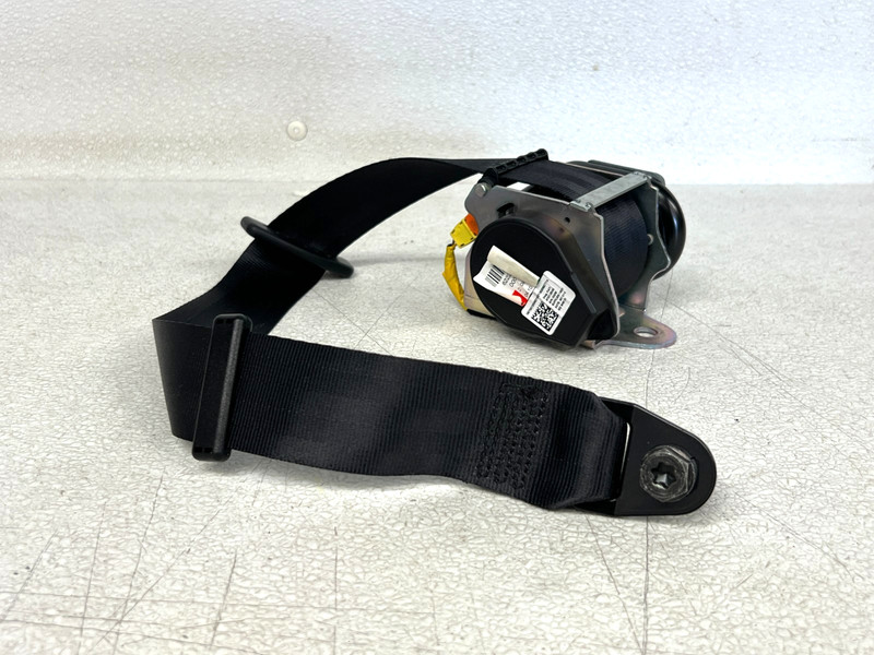 ⭐14-17 MASERATI QUATTROPORTE REAR LEFT SEAT BELT RETRACTOR STRAP OEM LOT2638