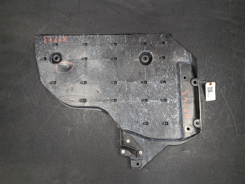 Rear Left Under Cover Splash Shield 2022 Honda Accord 74570-TVA-A00 2018-2021 X