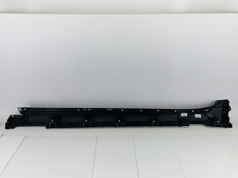 14-20 CHEVROLET IMPALA RIGHT PASSENGER SIDE LOWER ROCKER PANEL SKIRT MOLDING OEM