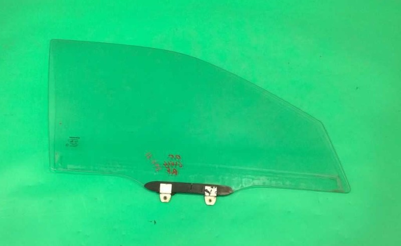 99 00 CIVIC SDN PASSENGER RIGHT FRONT WINDOW DOOR GLASS OEM 3911-31