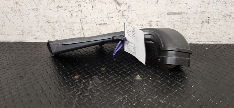 24-25 Buick Envista 1.2L Air Cleaner Intake Duct Tube OEM 60006437