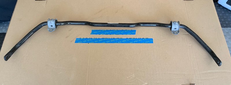 2020 2021 2022 Tesla Model Y OEM Rear Stabilizer Sway Bar 1188485-00-A 5509 S11