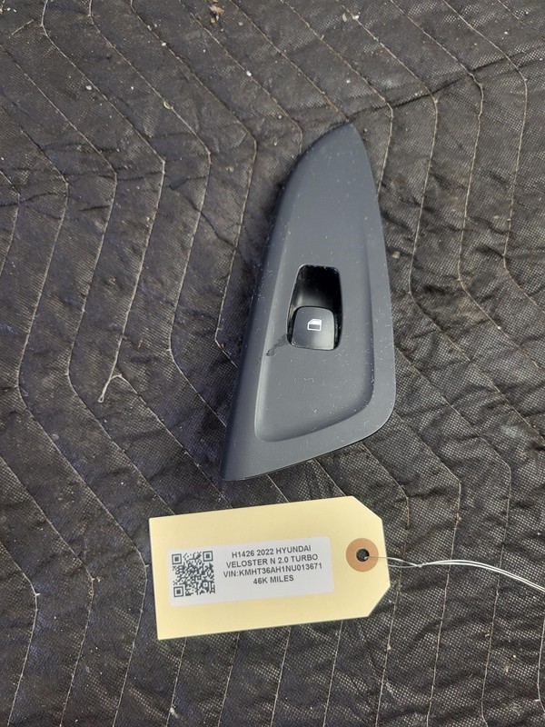 HYUNDAI VELOSTER N 2022 Rear Right Door Window Switch USED OEM 93580J3000