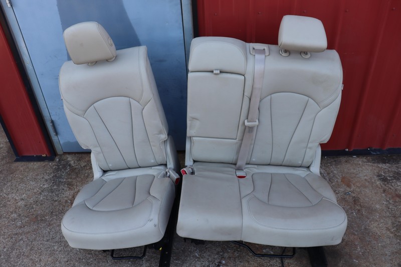 2016-2020 BUICK ENVISION REAR LEFT & RIGHT SEAT CUSHION COMPLETE ASSEMBLY OEM