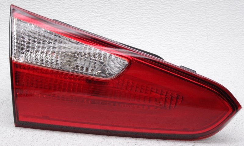 OEM Kia Forte Sedan Left Driver Side Tail Lamp Lens Crack 92403-A7000