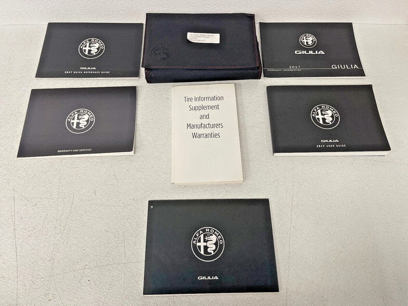 ⭐2017 ALFA ROMEO GIULIA OWNER'S MANUAL SET BOOK AND CASE OEM LOT2427